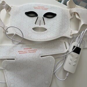 Photon Skin Rejuvenation Mask with Remote face and neck